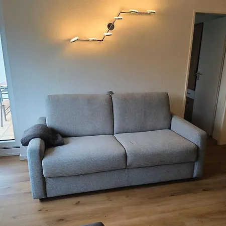 2 Mit Balkon Bei Duesseldorf اركراث