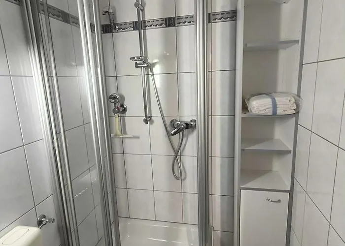 2 Mit Balkon Bei Duesseldorf