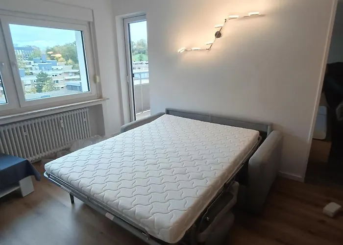 2 Mit Balkon Bei Duesseldorf Apartman Erkrath