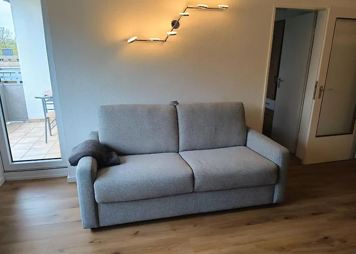 2 Mit Balkon Bei Duesseldorf Erkrath